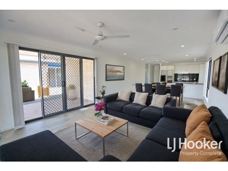 8 Hiddenvale Circuit, Yarrabilba QLD 4207