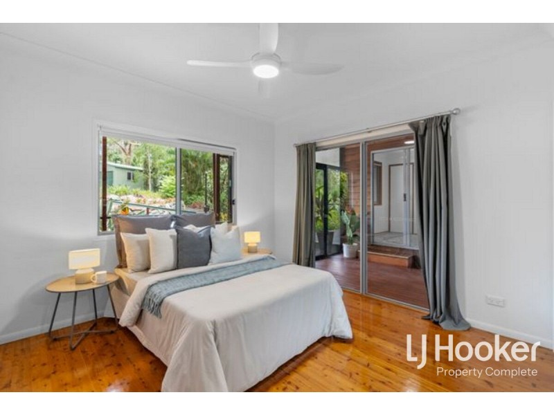 21 Barakula Court, Cedar Creek QLD 4207