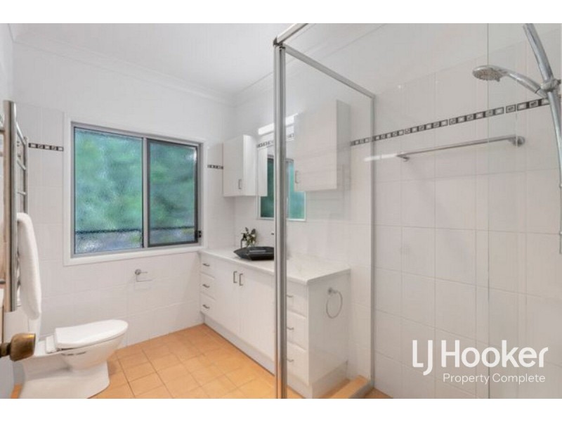 21 Barakula Court, Cedar Creek QLD 4207