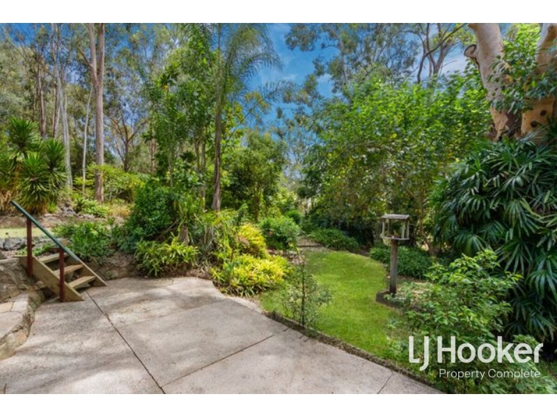 21 Barakula Court, Cedar Creek QLD 4207