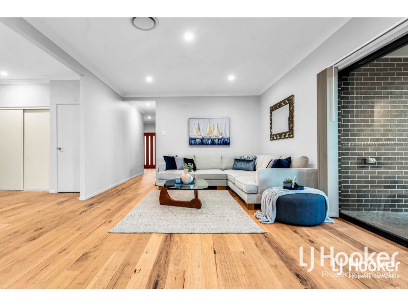 35 Hickory Street, Marsden QLD 4132