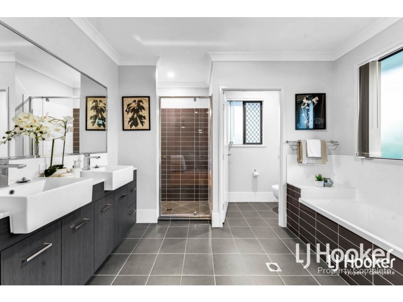 35 Hickory Street, Marsden QLD 4132