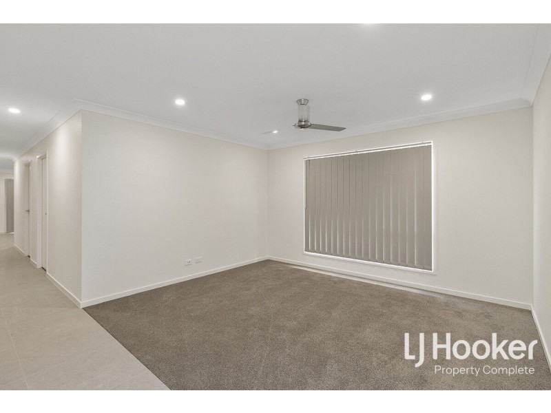 24 Haven Drive, Holmview QLD 4207