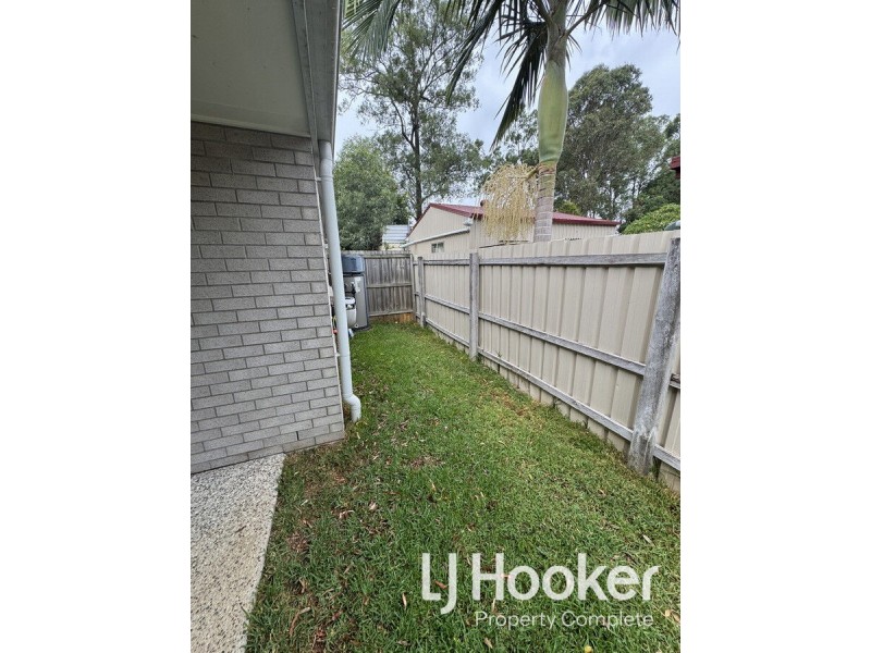 2/93B First Avenue, Marsden QLD 4132