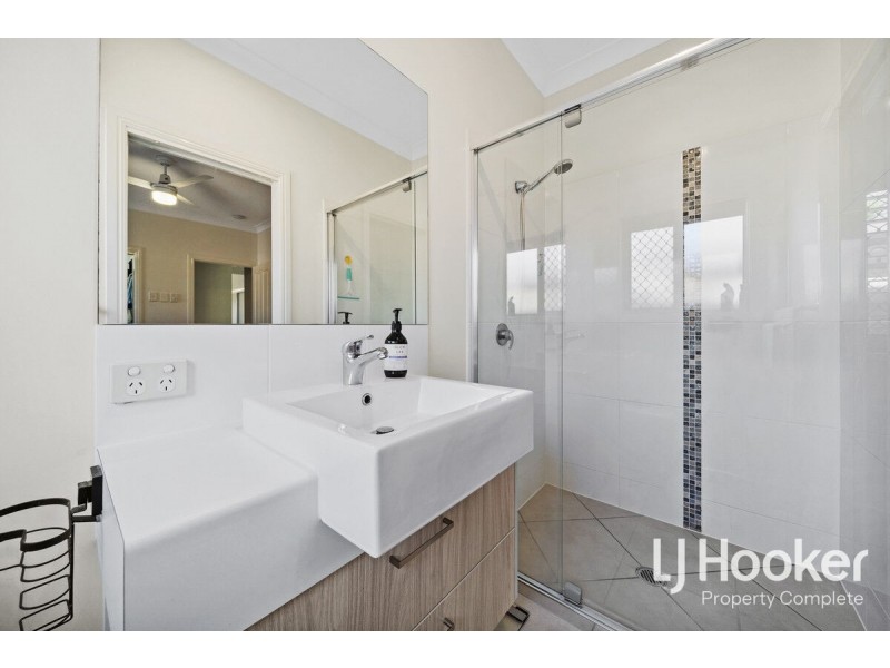 53 Combs Street, Yarrabilba QLD 4207