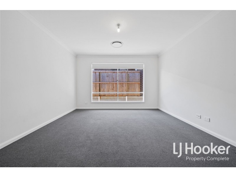 90 Belhaven Avenue, Yarrabilba QLD 4207