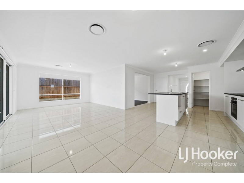 90 Belhaven Avenue, Yarrabilba QLD 4207