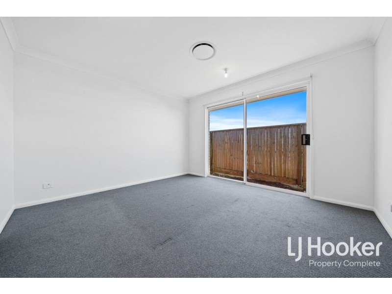 90 Belhaven Avenue, Yarrabilba QLD 4207