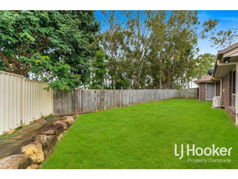 14 Hilton Place, Beaudesert QLD 4285