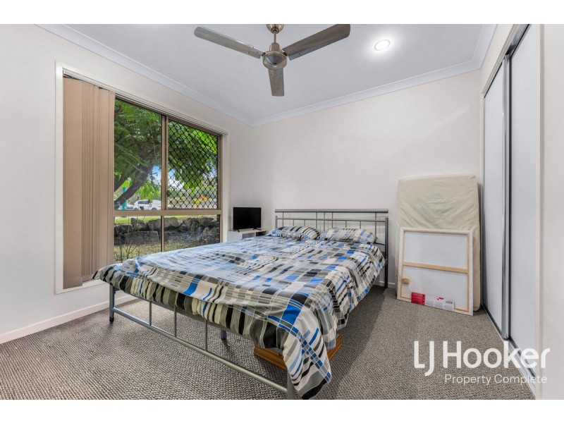 14 Hilton Place, Beaudesert QLD 4285
