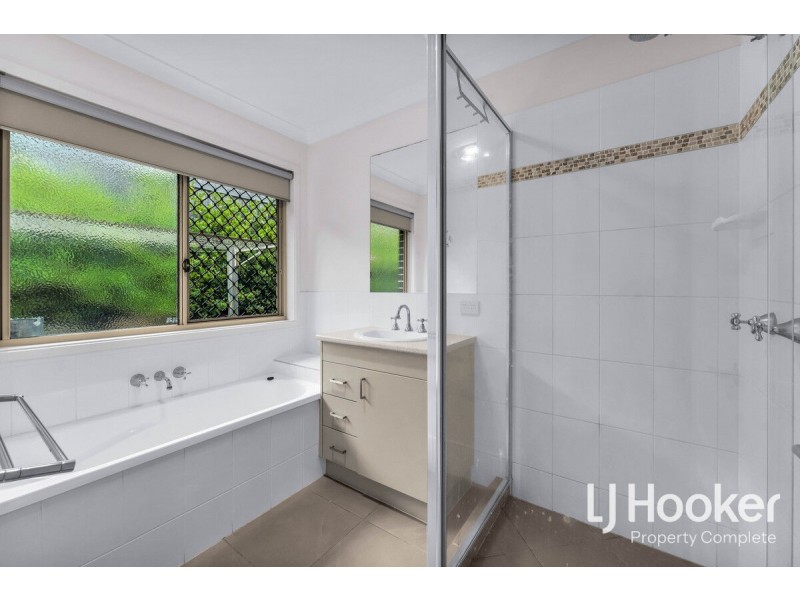 14 Hilton Place, Beaudesert QLD 4285