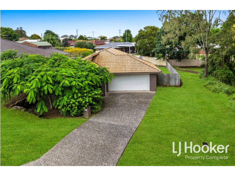 14 Hilton Place, Beaudesert QLD 4285