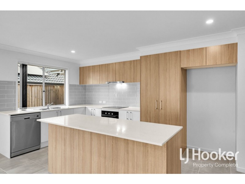 50 Belhaven Avenue, Yarrabilba QLD 4207