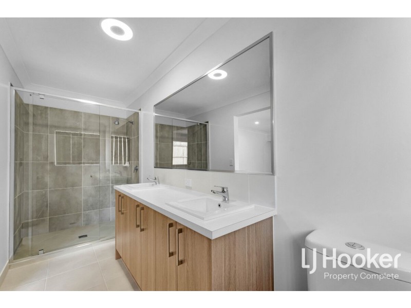 50 Belhaven Avenue, Yarrabilba QLD 4207