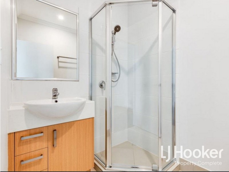 30 Robbins Lane, Fitzgibbon QLD 4018