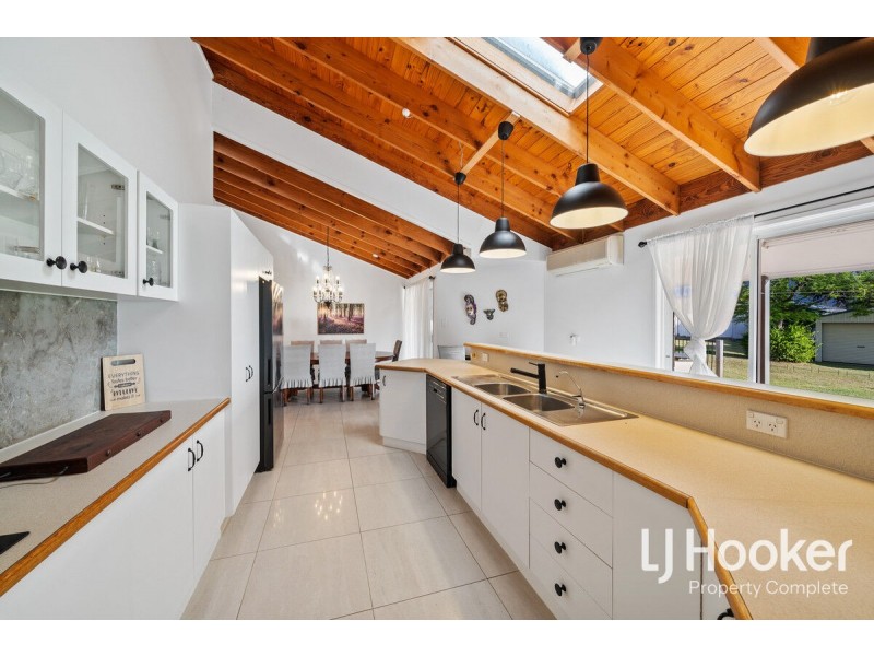 93-97 Tullamore Way, Gleneagle QLD 4285