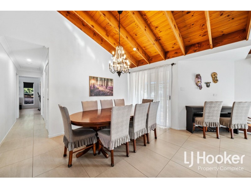 93-97 Tullamore Way, Gleneagle QLD 4285