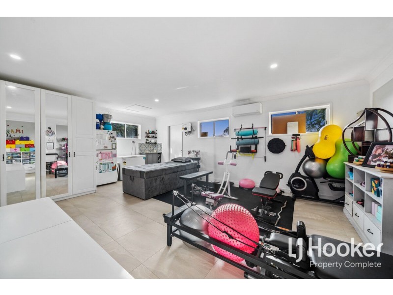 93-97 Tullamore Way, Gleneagle QLD 4285