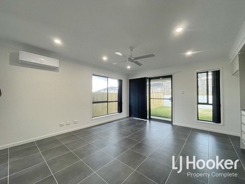 2/19 Alabaster Street, Collingwood Park QLD 4301