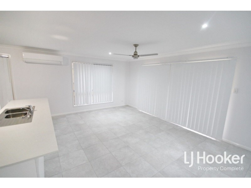 88 Buxton Avenue, Yarrabilba QLD 4207