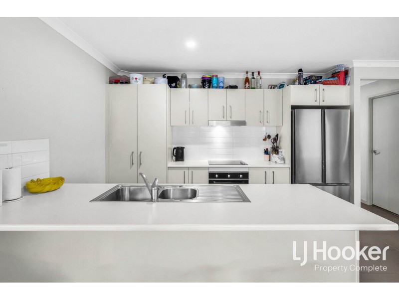 26 Rory Street, Logan Reserve QLD 4133