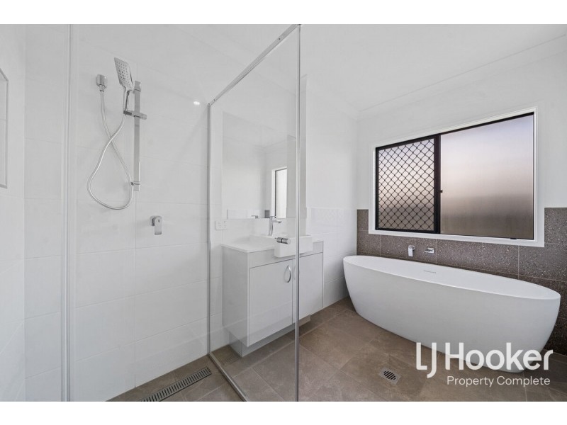 3 Wallaman Drive, Yarrabilba QLD 4207