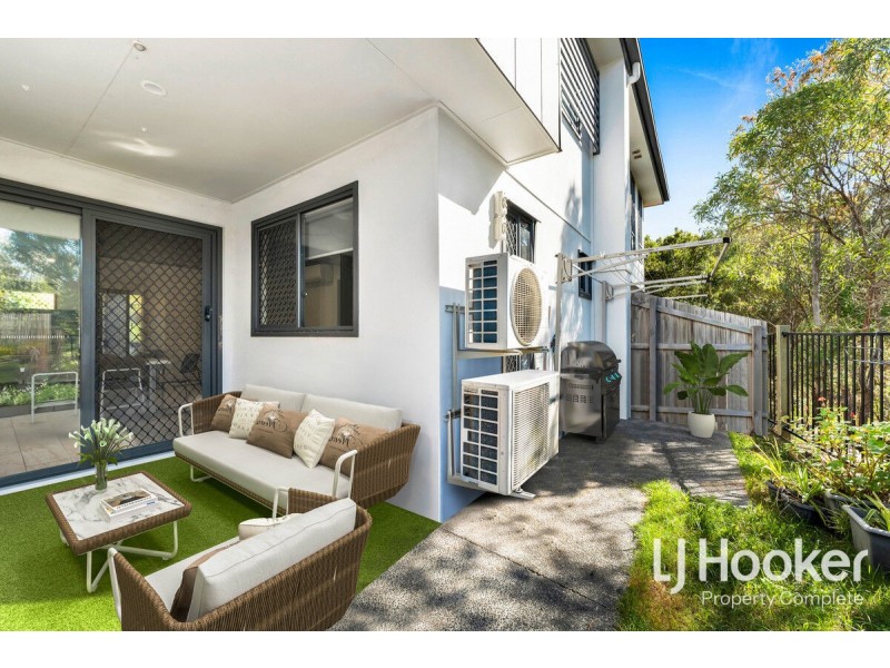 2/8 Highlands Street, Yarrabilba QLD 4207