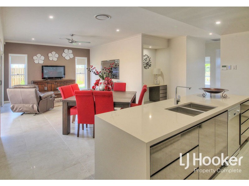 9 Autumnfield Avenue, Yarrabilba QLD 4207