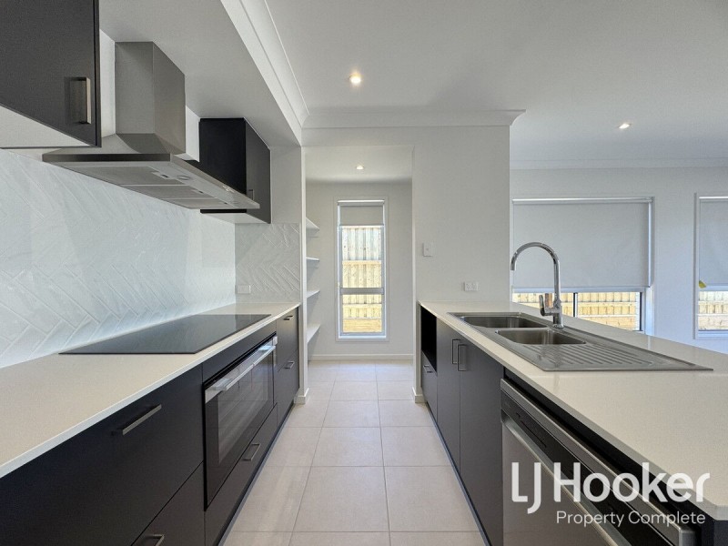 21 Liverpool Circuit, Yarrabilba QLD 4207