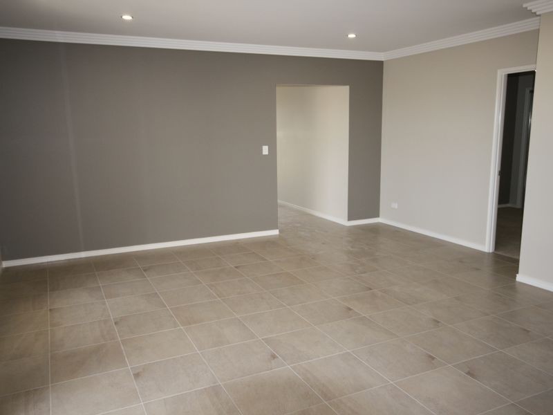 3 Fulmer Street, Yarrabilba QLD 4207