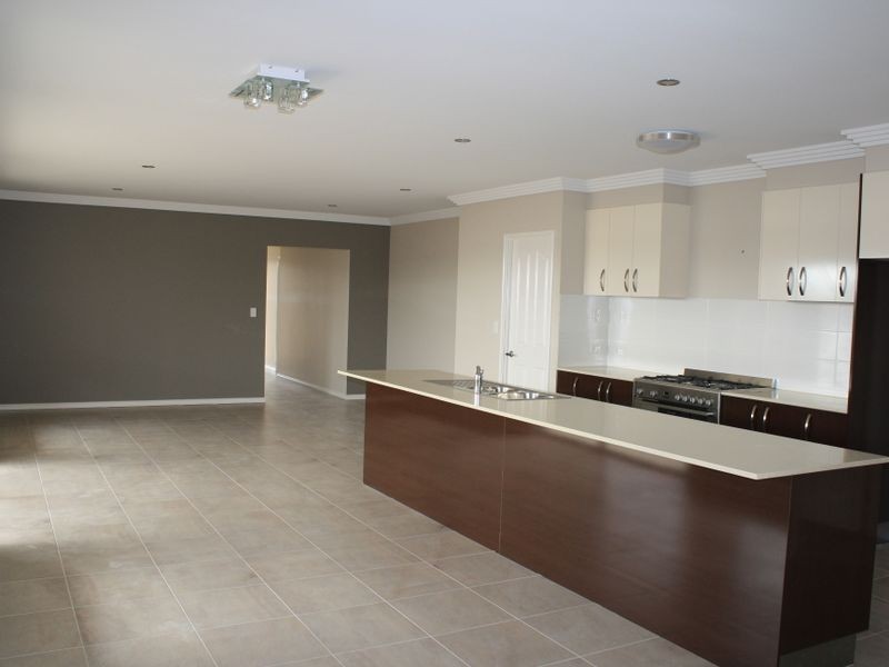 3 Fulmer Street, Yarrabilba QLD 4207