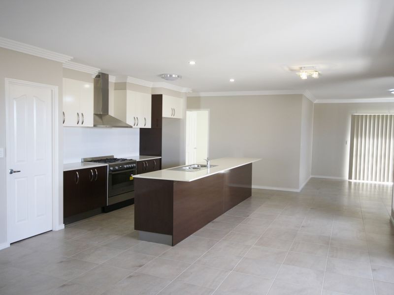 3 Fulmer Street, Yarrabilba QLD 4207