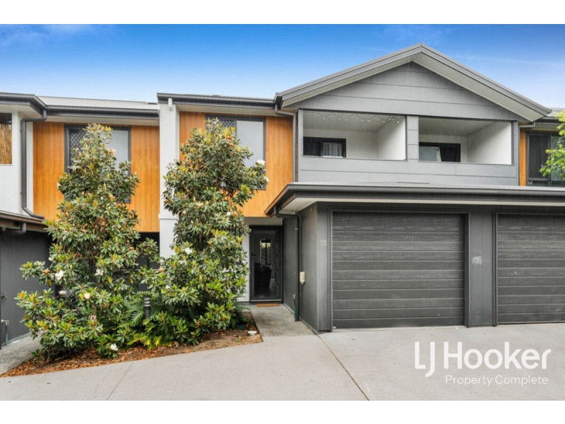 1/8 Highlands Street, Yarrabilba QLD 4207