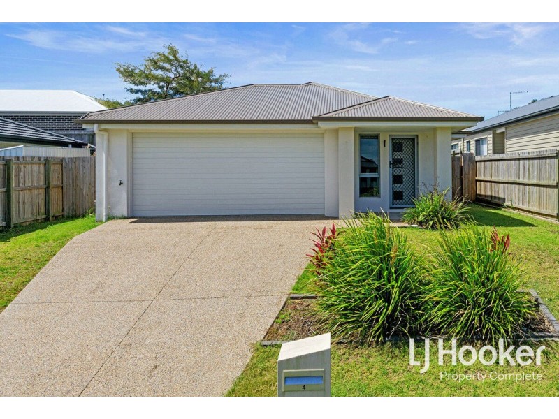 4 Isla Street, Park Ridge QLD 4125