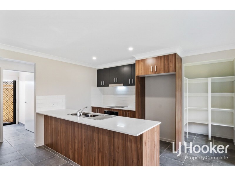 60 Pinnacles Street, Yarrabilba QLD 4207