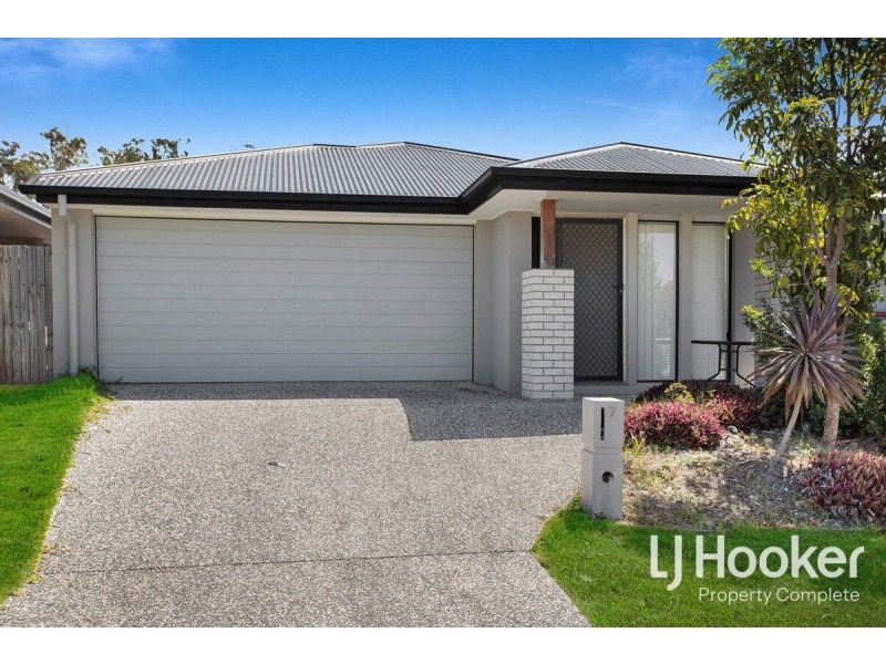 7 Dolostone Street, Yarrabilba QLD 4207