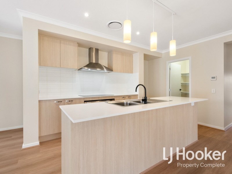 12 Darrau Avenue, Yarrabilba QLD 4207