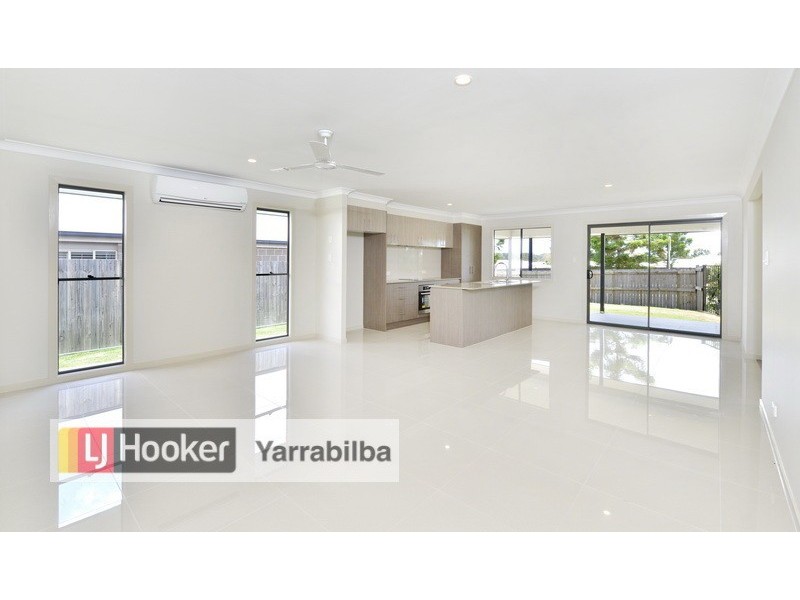 12 Topaz Crescent, Logan Reserve QLD 4133