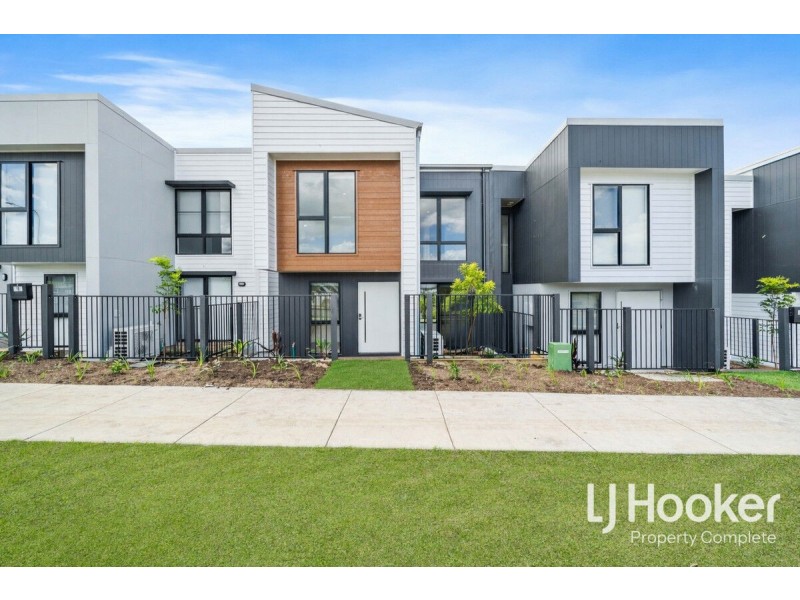 12 Grampians Circuit, Yarrabilba QLD 4207