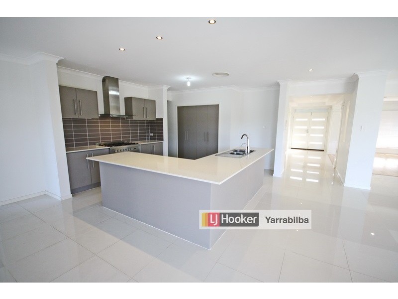 70 John Markwell Parade, Daisy Hill QLD 4127