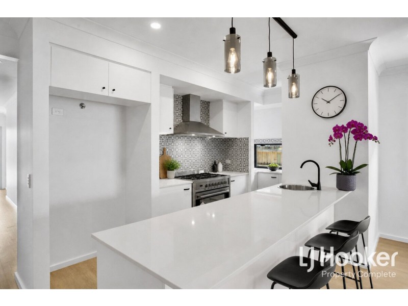 10 Norris Street, Logan Reserve QLD 4133