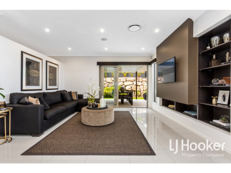 8 Mason Street, Yarrabilba QLD 4207