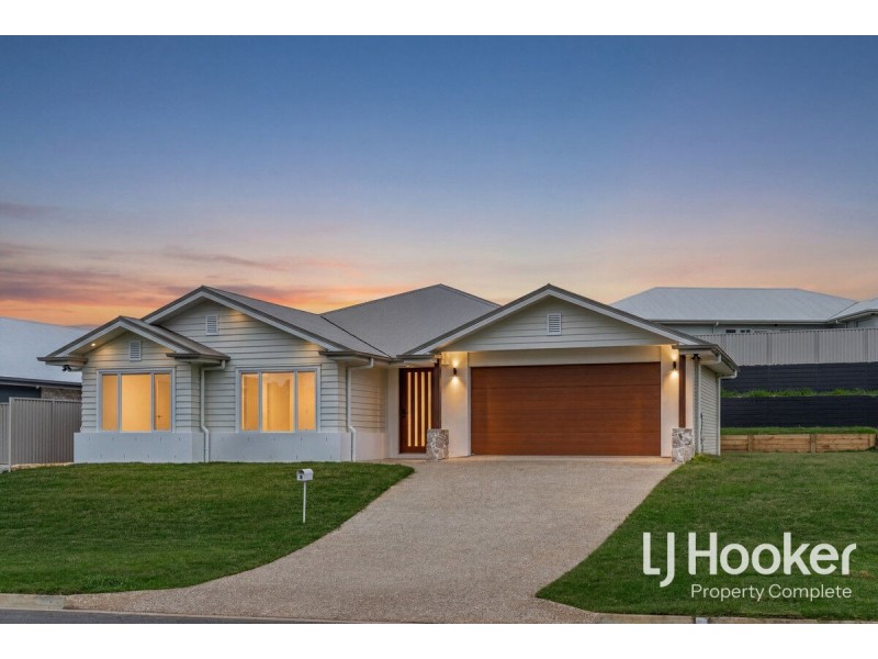 3 Banksia Crescent, Gleneagle QLD 4285