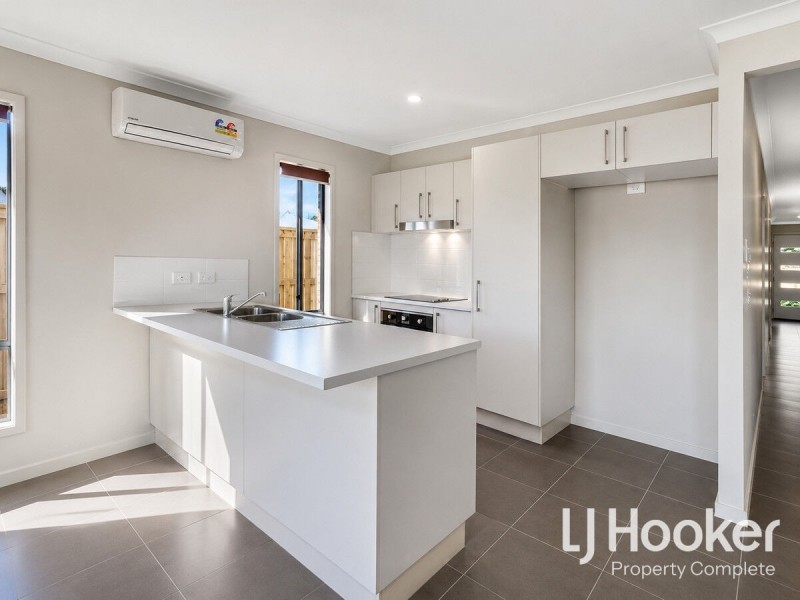 10A Miamax Place, Logan Reserve QLD 4133