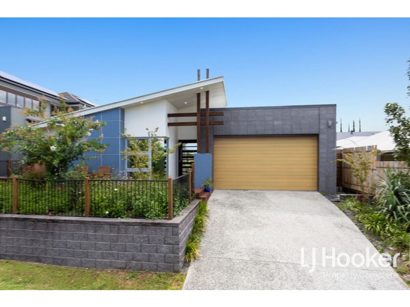3 Grasslands Street, Yarrabilba QLD 4207