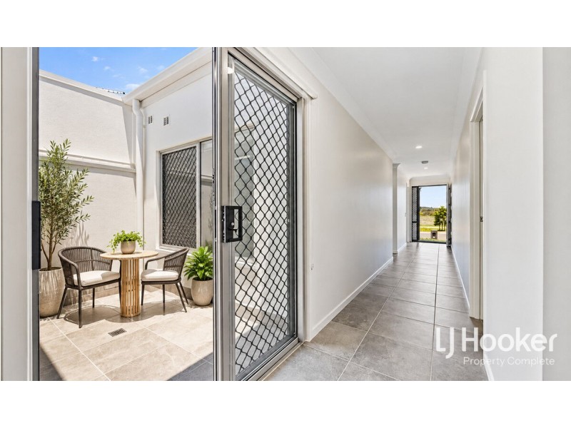 26 Diamond Drive, Yarrabilba QLD 4207