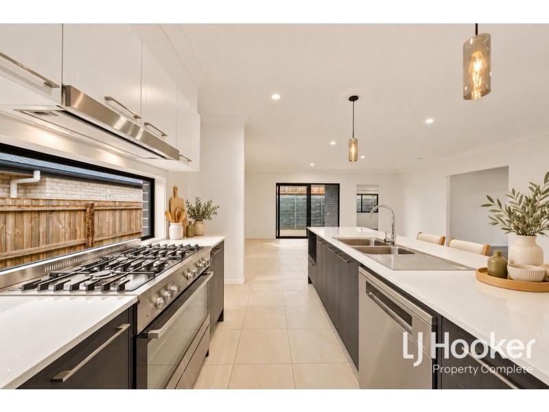 5 Napier Crescent, Yarrabilba QLD 4207