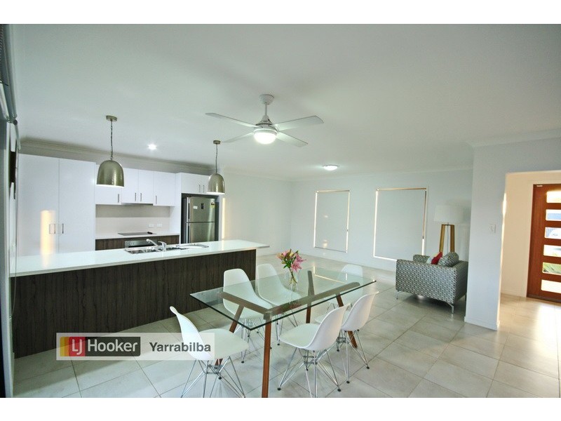 8 Ridgeview Lane, Yarrabilba QLD 4207