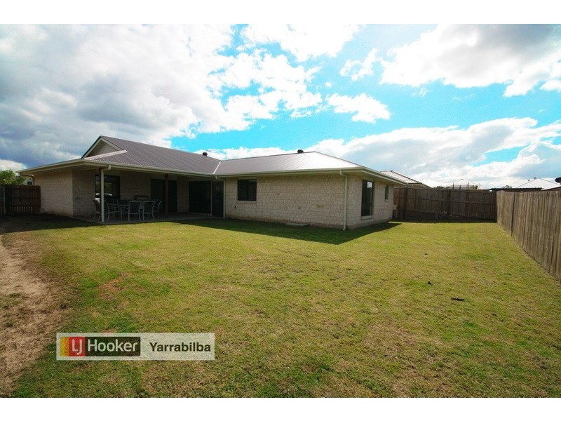 8 Ridgeview Lane, Yarrabilba QLD 4207