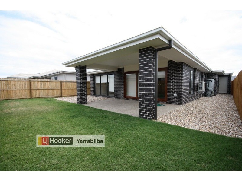 12 Massey Street, Yarrabilba QLD 4207